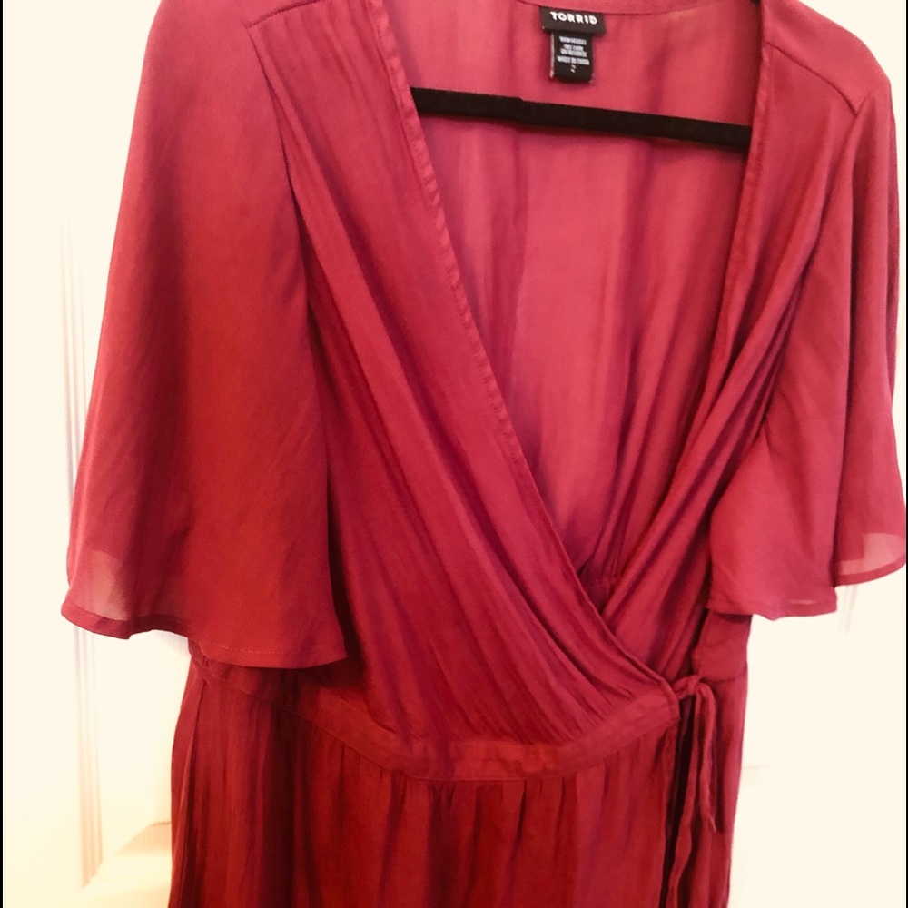 Torrid Burgundy/maroon Top Sz 2